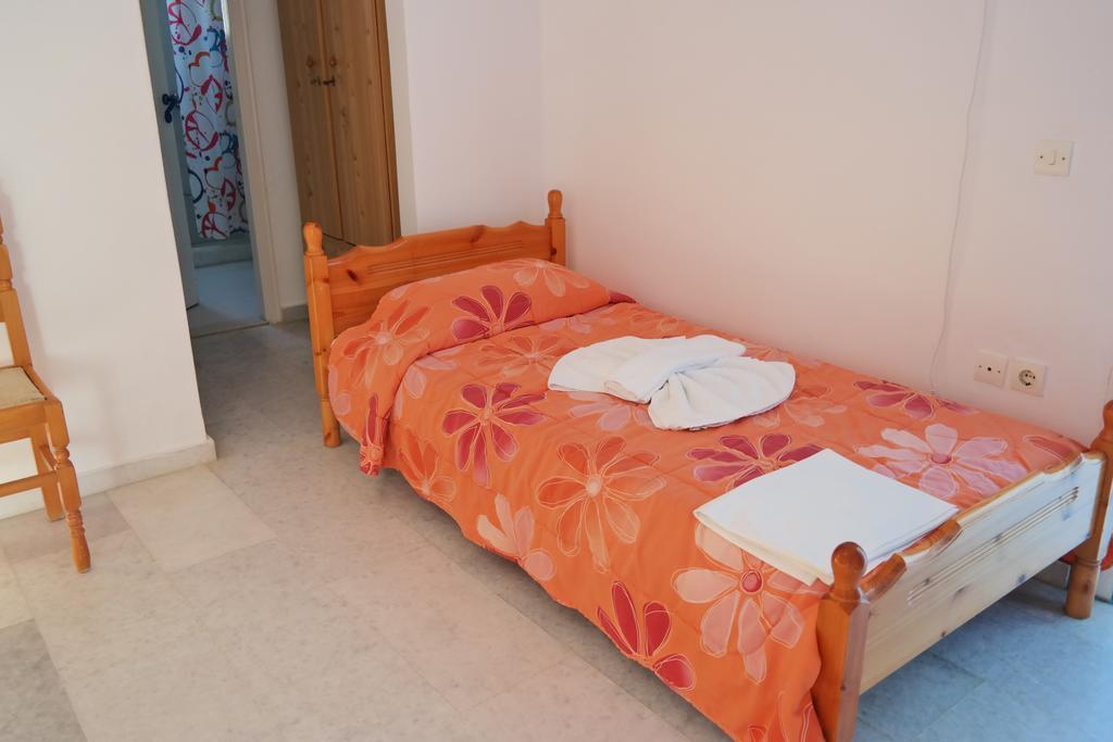 Katerina Suites Agios Prokopios  Exterior photo