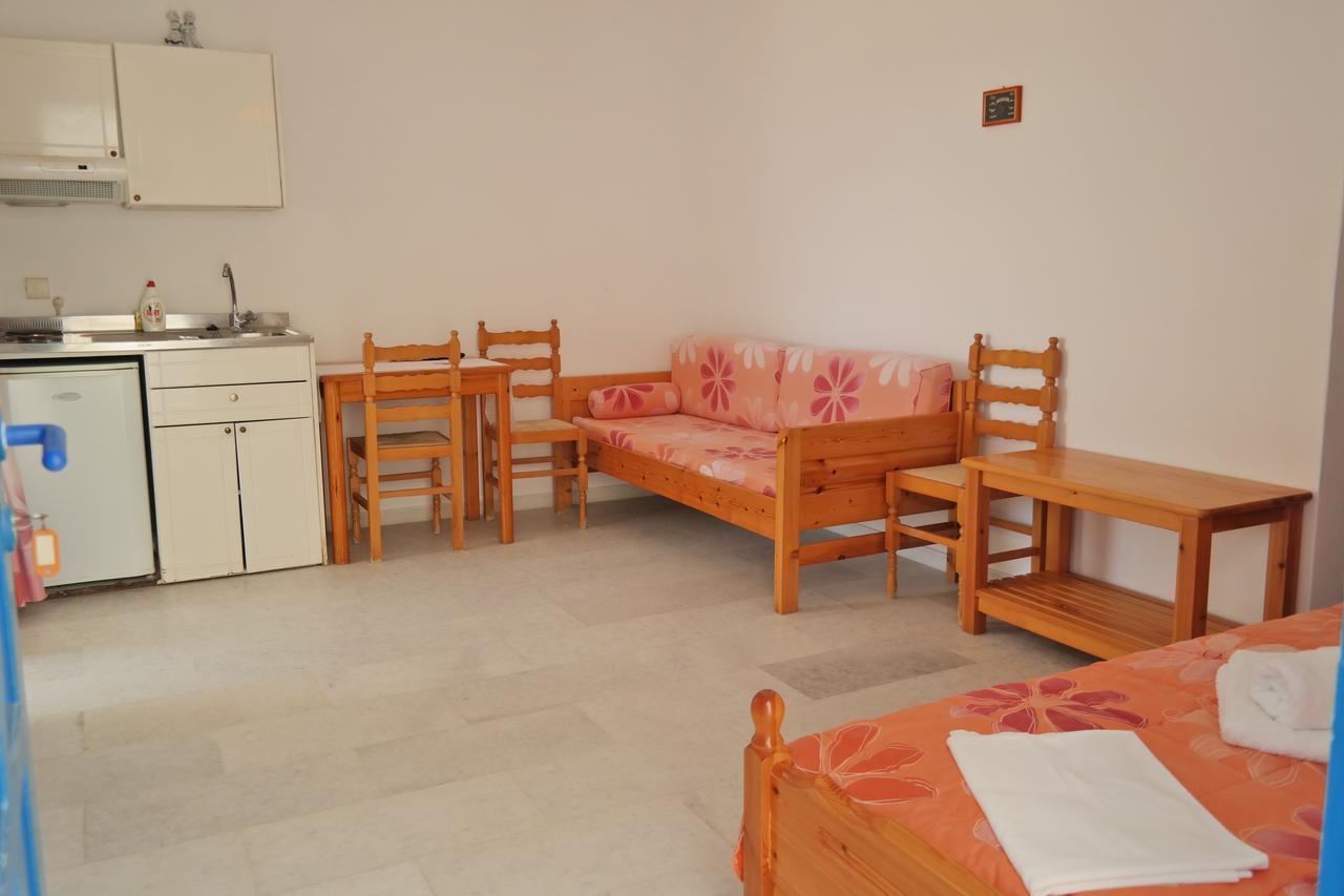 Katerina Suites Agios Prokopios  Exterior photo